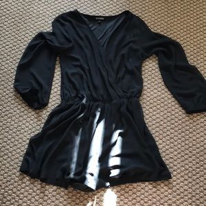 Express Romper. Only worn once. Size Medium